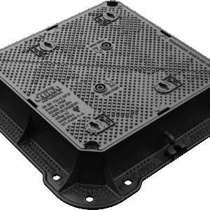 Wrekin Cargo hinged manway cover for easy access.